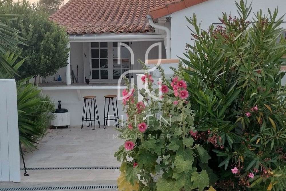 maison-a-vendre-les-portes-ile-de-re-40m2 (2)