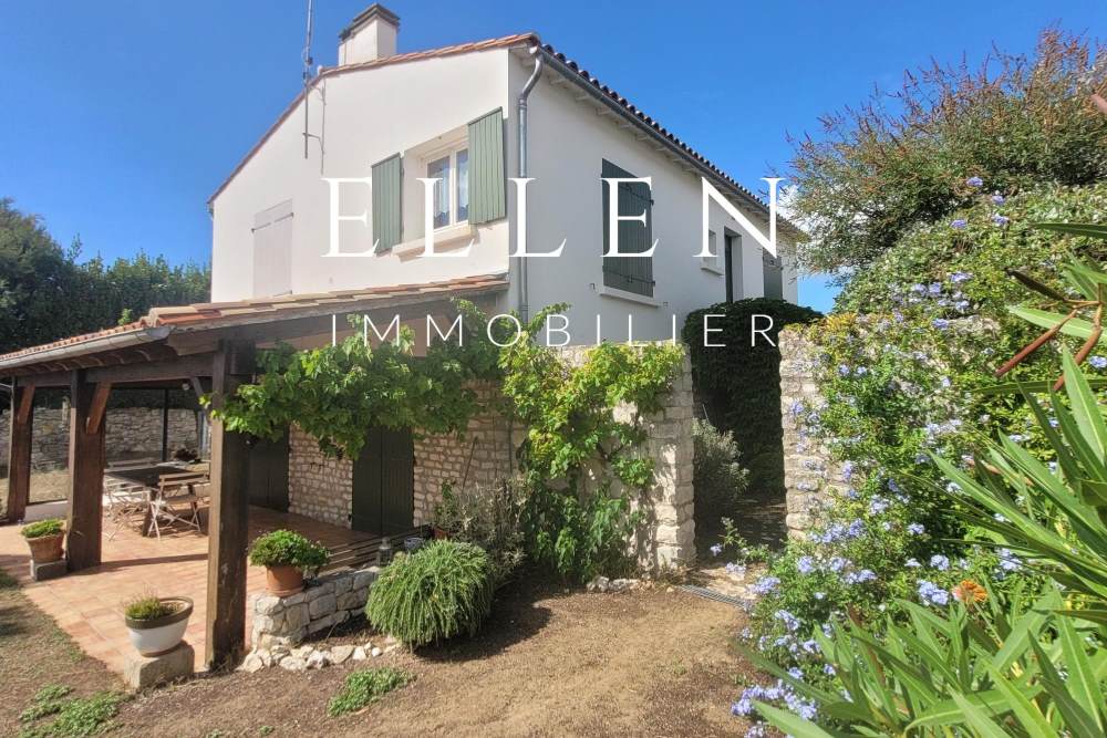 Maison à vendre à Sainte-Marie-Ile de Ré